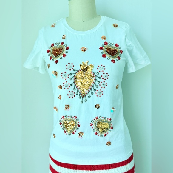 White T-Shirt with Gold and Red Embroidery Size S - Picture 12 of 13
